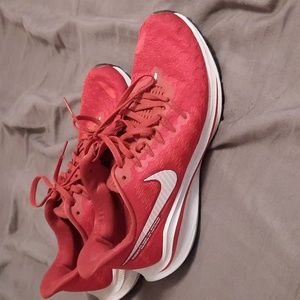 Red Nike Zoom Vomero 14 Size 7.5